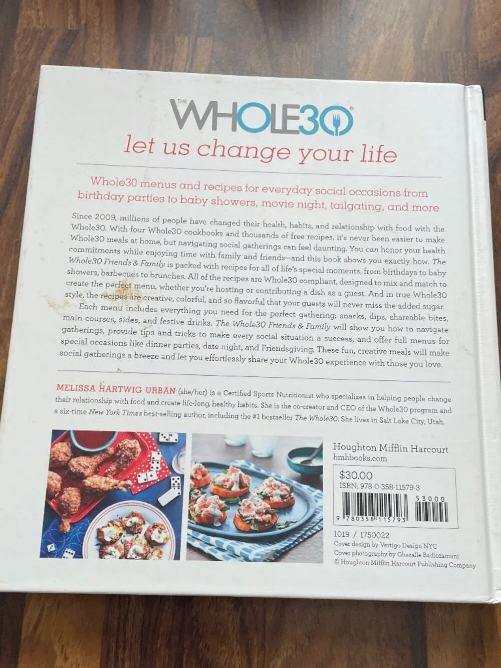 A Whole30 Cookbook for Gluten-Free and Dairy-Free Entertaining-Hardcover